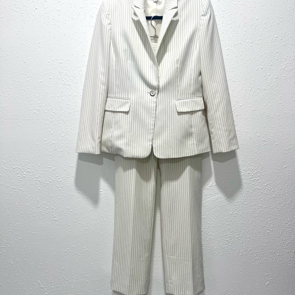 Tahari ASL Women's Striped Notched Collar One-Button Jacket  8 - Picture 4 of 9